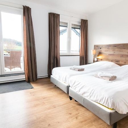 B&B Hotel Gasthoeve Het Valkennest Oud-Valkenburg Exteriör bild