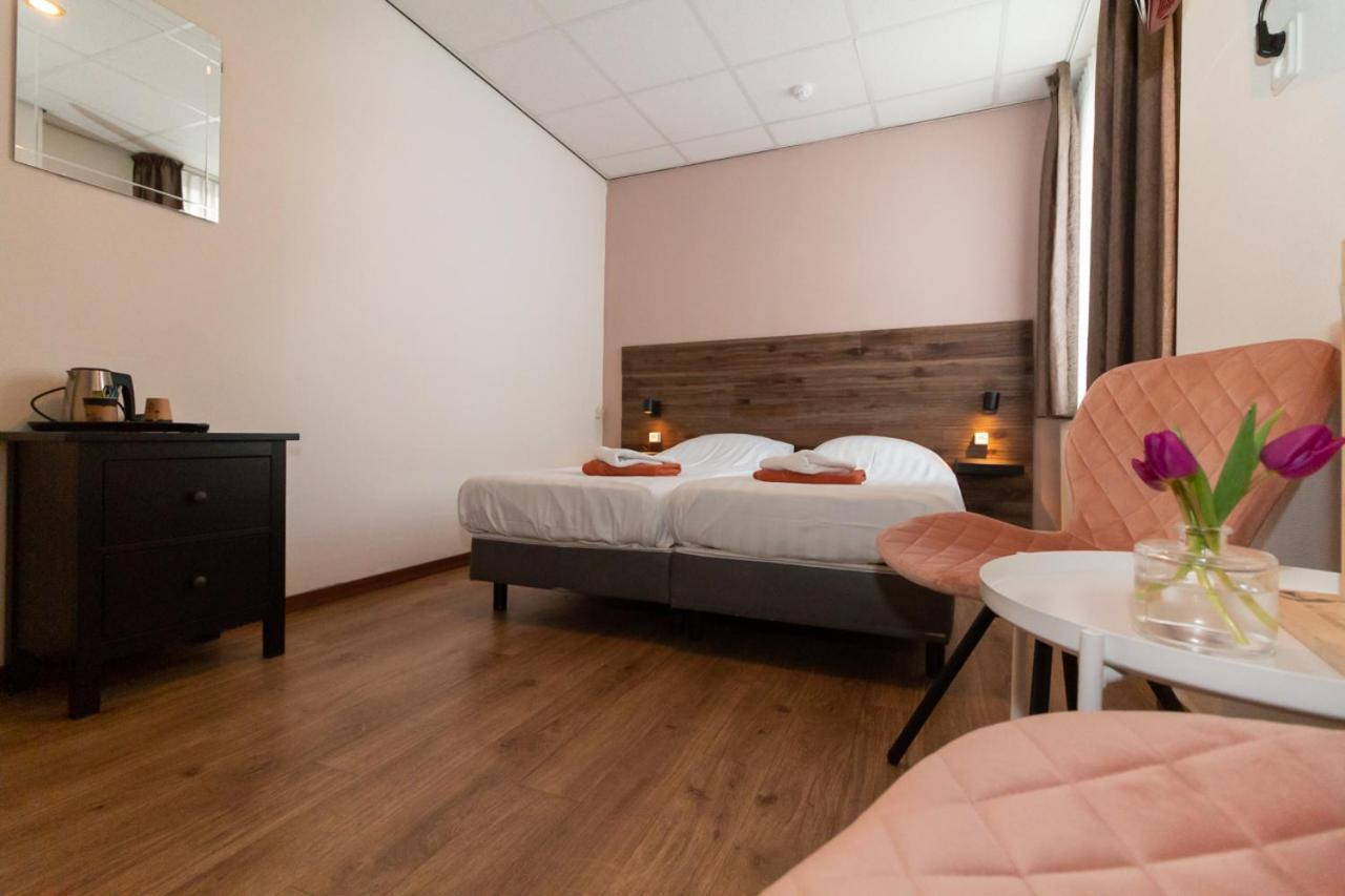 B&B Hotel Gasthoeve Het Valkennest Oud-Valkenburg Exteriör bild